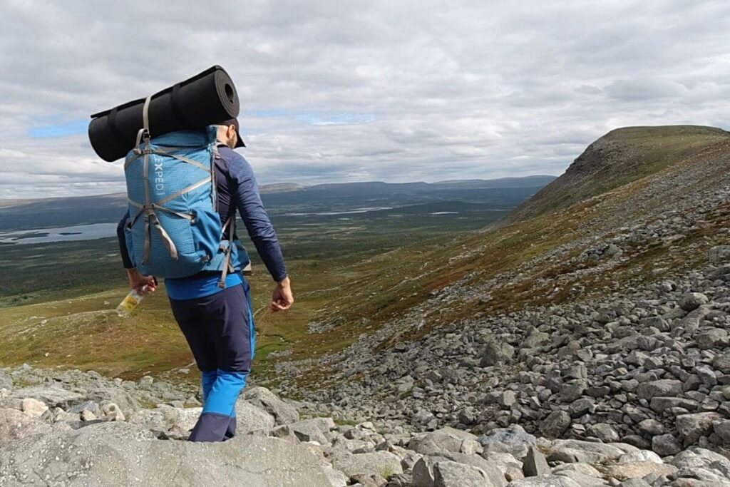 Vandra med lätt packning